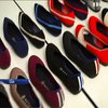 У США виготовляють взуття з використаних пластикових пляшок