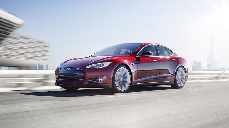 Tesla стала крупнейшим производителем авто по капитализации
