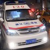 В Китае грузовик упал с обрыва, есть жертвы 