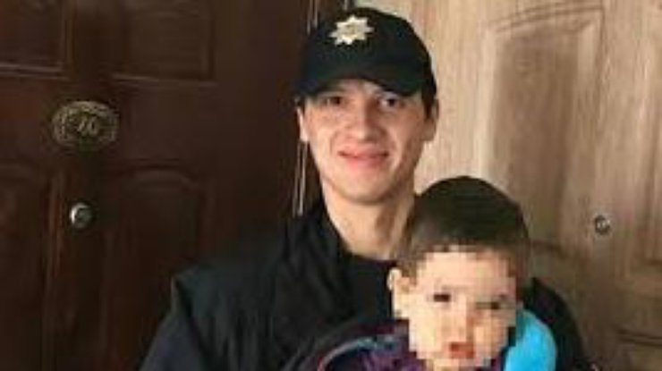 Двухлетний мальчик спас бабушку от гибели