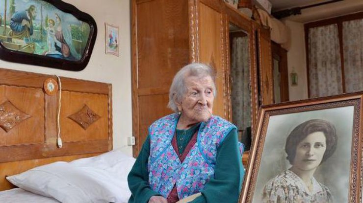 В Италии умерла старейшая женщина в мире