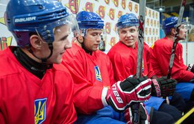 Сборная Украины по хоккею приступила к подготовке к чемпионату мира