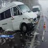 ДТП на Харківщині: мікроавтобус зіткнувся з вантажівкою
