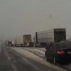В Одесской области спасатели достали из снежного заноса почти 100 машин 
