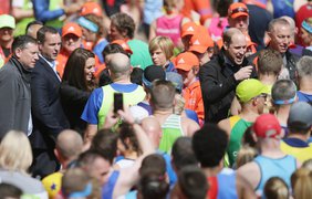 В 37-м по счету престижном ежегодном Лондонском марафоне участвуют 40 тысяч человек