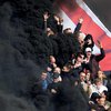 В Нидерландах на футбольном матче из-за дымовых бомб пострадали 15 человек 