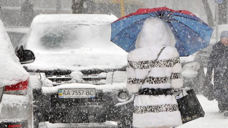 В Киеве внезапно выпал снег