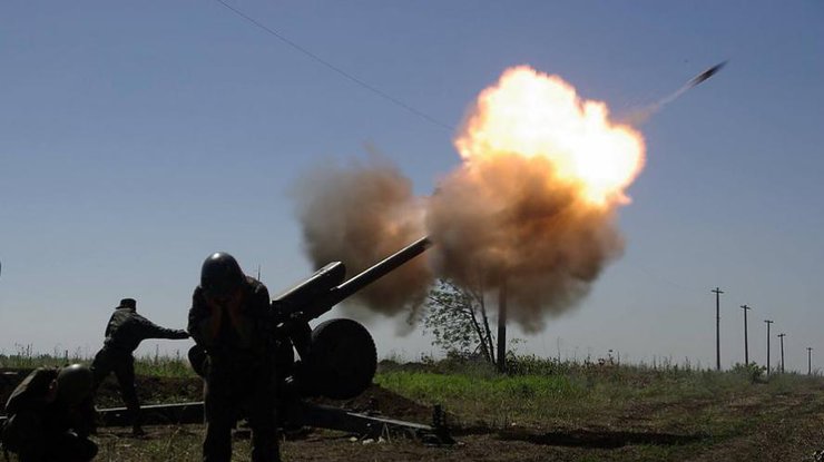 На Донбассе боевики ужесточили обстрелы, погибли двое украинских военных 