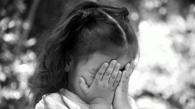 В детском садике Киева изнасиловали трехлетнюю девочку
