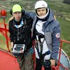 Латвийский парашютист первым в мире прыгнул с дрона (видео)
