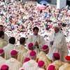 Папа Римский причислил свидетелей "чуда в Фатиме" к лику святых 