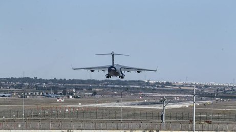 В Сирии США нанесли авиаудар по правительственным силам