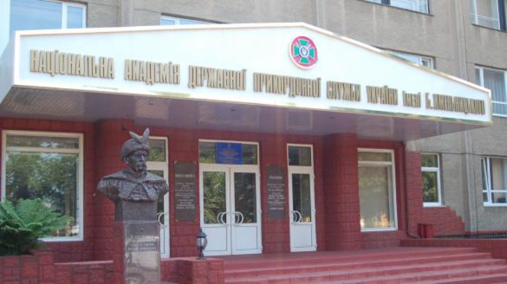В Хмельницком повесился курсант академии Госпогранслужбы