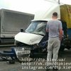 В Киеве лоб в лоб столкнулись два микроавтобуса (фото)