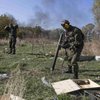 Тяжелые сутки: боевики из минометов обстреляли пункт пропуска "Марьинка"
