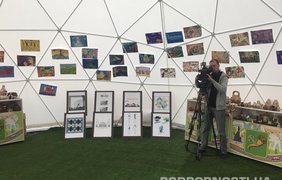 Евровидению-2017: в Киеве открылась главная фан-зона (фоторепортаж)
