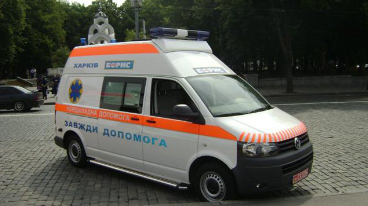 В центре Харькова мужчина пытался покончить жизнь самоубийством 