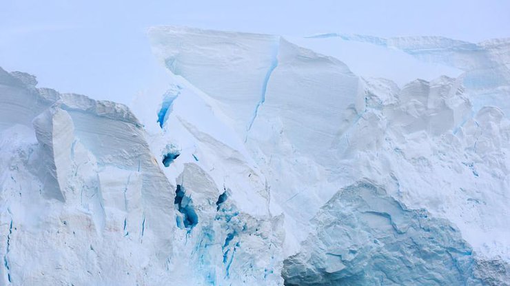 Глобальное потепление: в Антарктиде массово тают ледники