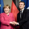 Меркель поздравила Макрона с победой на парламентских выборах