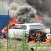 В Киеве сожгли лимузин (видео) 