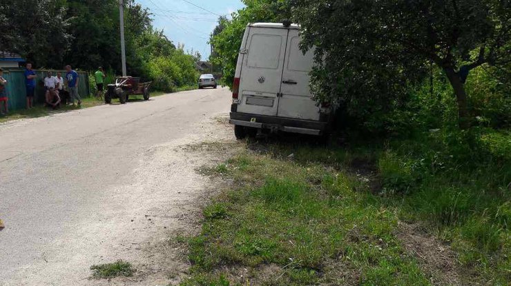 Пьяный водитель сбил двух детей в Житомирской области