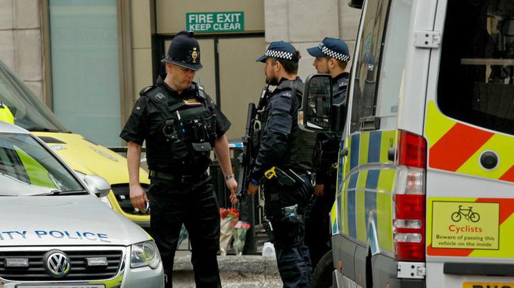 Теракт в Лондоне: боевики ИГИЛ взяли ответственность за произошедшее