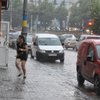 В Черновцах затопило улицы (видео)