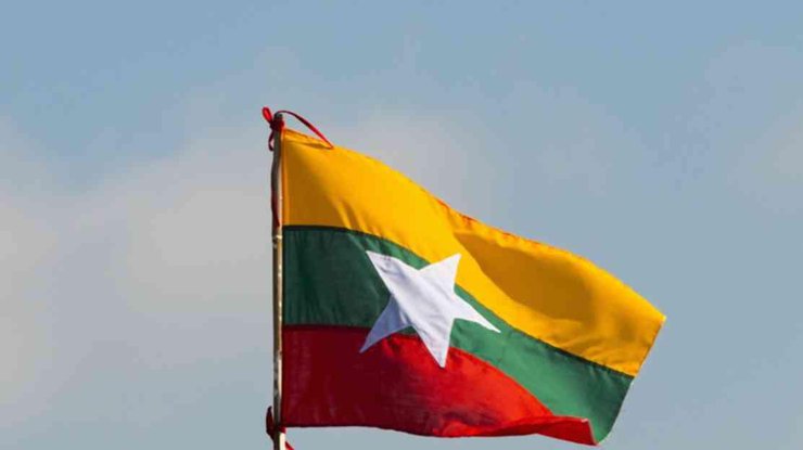 В Мьянме нашли обломки пропавшего военного самолета 