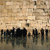 Приход Мессии: в Иерусалиме из стен храма потекла вода (фото) 