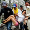 В Венесуэле во время протестов снова погибли люди