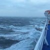 Дикий шторм: в Крыму удалось спасти восемь членов экипажа