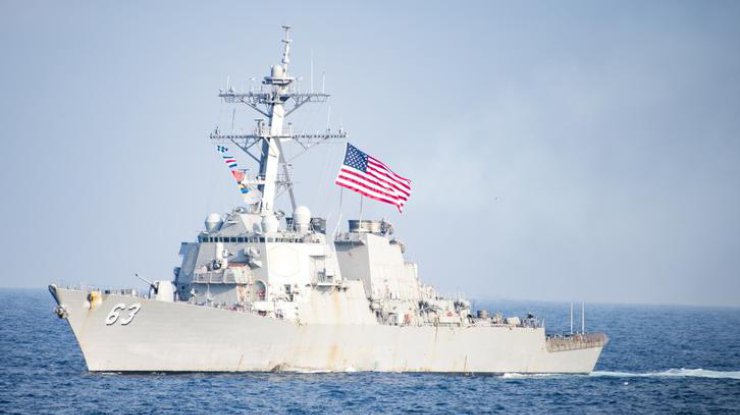 США направят в Черное море боевые корабли 