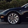 Илон Маск показал новый электрокар Tesla Model 3 (фото)