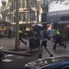 Теракт в Барселоне: появилось видео первых минут после наезда