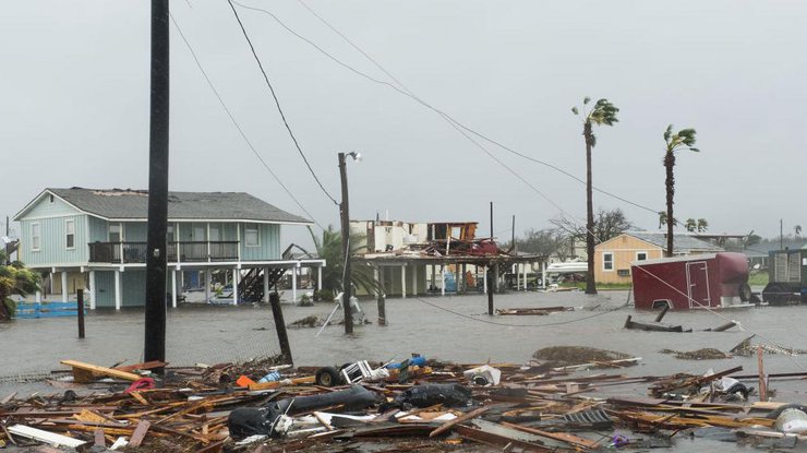 Ураган Харви: как Хьюстон уходил под воду за 3 минуты (видео)