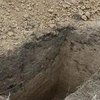 В России мужчина заснул в могиле и умер
