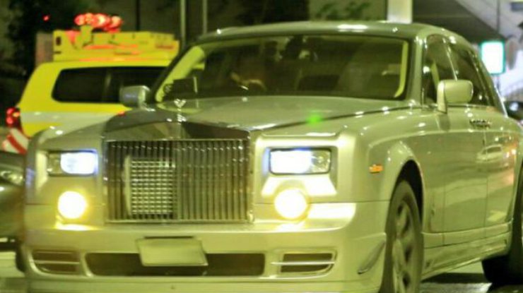 Rolls-Royce Phantom получил двигатель от Toyota (фото)