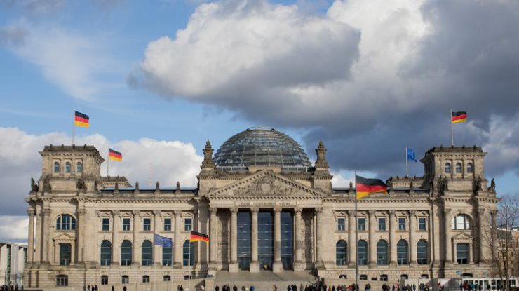 В Берлине арестовали туристов из-за нацистского приветствия