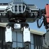В США показали гигантского боевого робота (видео)
