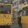 В Киеве троллейбус протаранил маршрутку (фото)