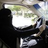 В Саудовской Аравии женщинам разрешили водить автомобиль