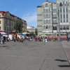 В Киеве на Подоле сделали сквер вместо МАФов (фото)