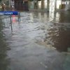 На Івано-Франківськ обрушилися сильні зливи