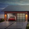 Tesla начала производство солнечных панелей для крыш