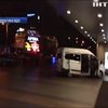 Поліцейське свавілля: злодії у погонах грабували пасажирів на залізничному вокзалі Києва (відео)