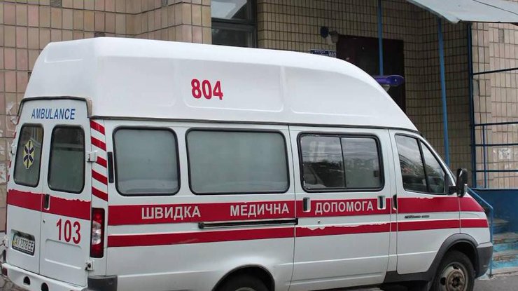 "Я вам устрою праздник": в Киеве мужчина бросился с 13 этажа 