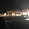 В Польше пассажирский самолет приземлился без переднего шасси