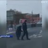 В Кропивницькому поліцейській перевів бабусю через дорогу