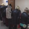 В Одессе устроили массовую облаву на проституток (видео)