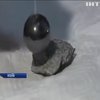 Подарунок з космосу: на будинок японської родини впав метеорит
